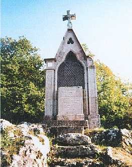 Reconstruis en 1853, il est toujours un lieu de pélerinage pour la communauté catholique de la région.